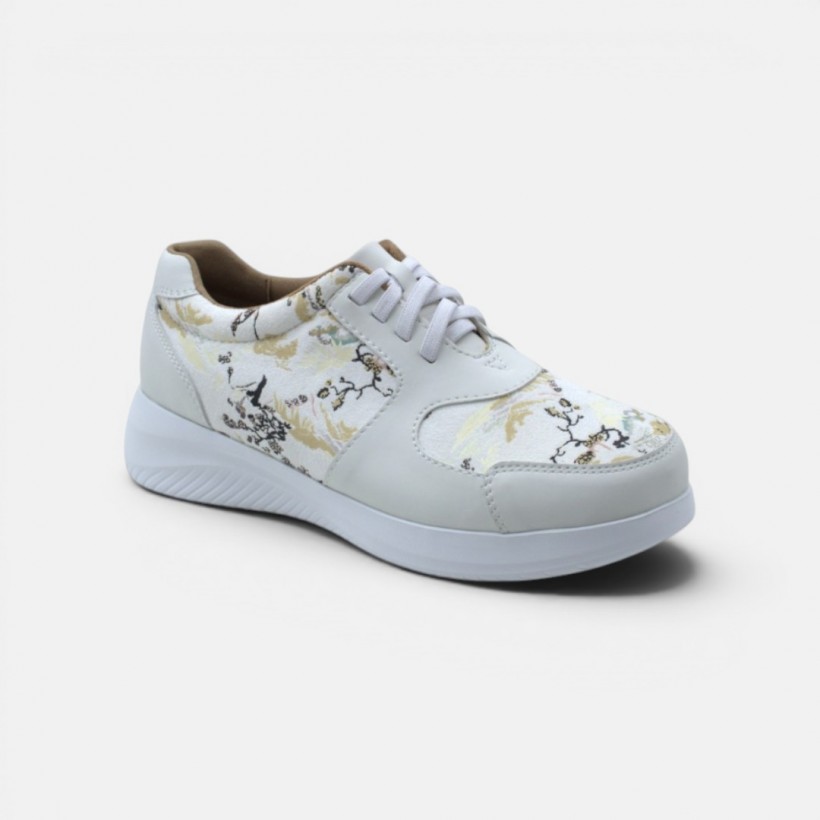 Vira Wide Fit Slip-ons - Kimono White