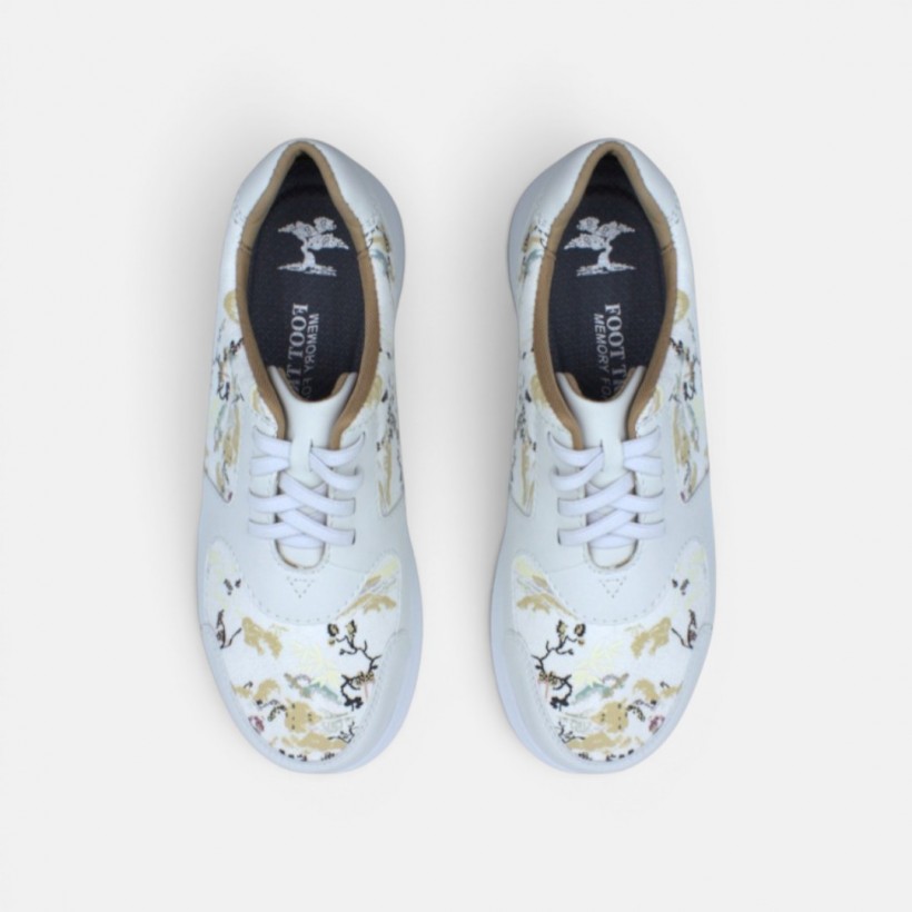 Vira Wide Fit Slip-ons - Kimono White