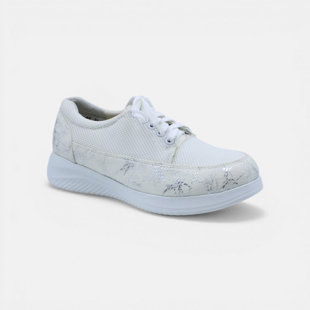 Aren Two Tone Laced Shoes - White